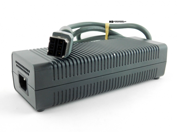 FUENTE DE PODER XBOX 360 FAT